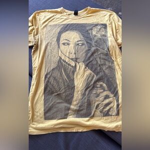 OBEY Japanese design t-shirt, yellow, size L